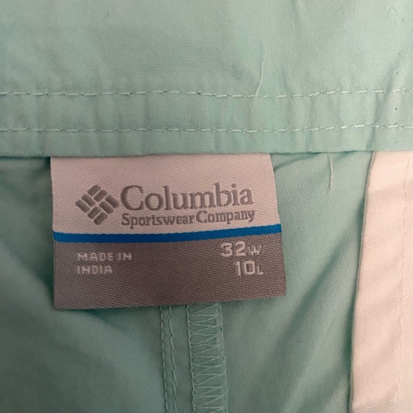 Columbia Men's Flat Front Shorts - Light Blue - Picture 6 of 10